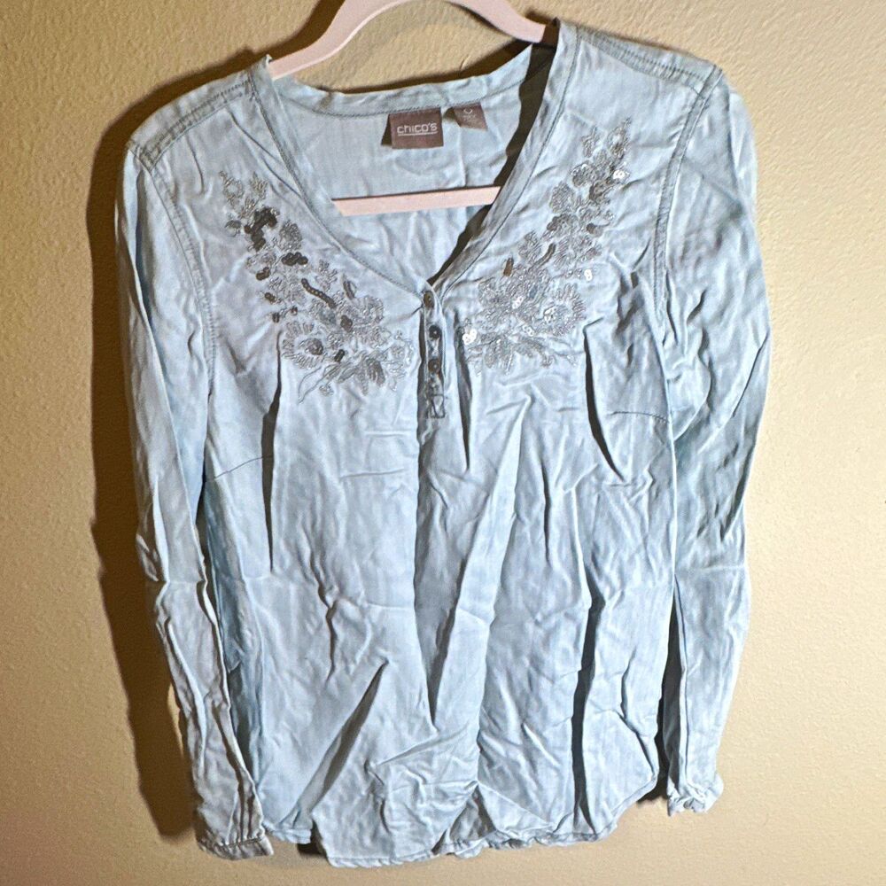 Chico's Light Blue V-Neck Embroidered Sequin Button Long Sleeve Blouse 0